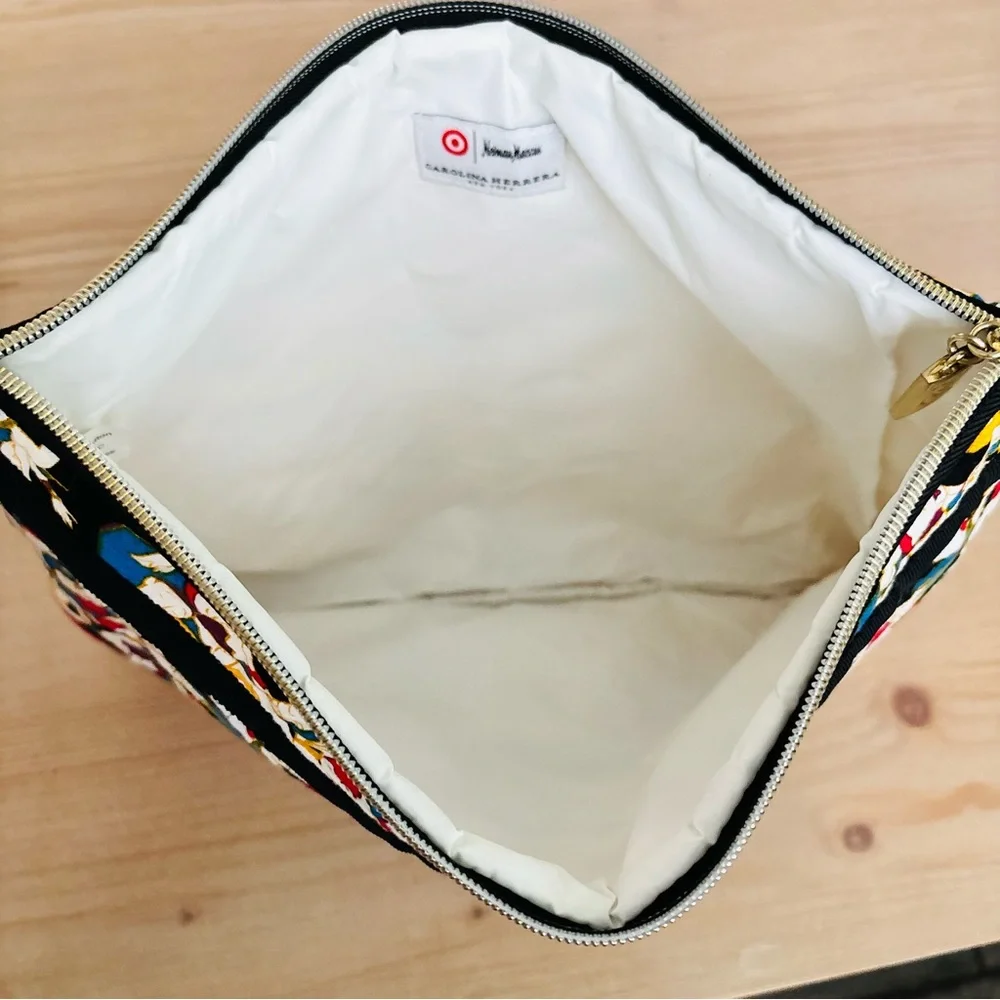 Carolina Herrera Graphic Print Cosmetic Bag | Neiman Marcus Exclusive‎